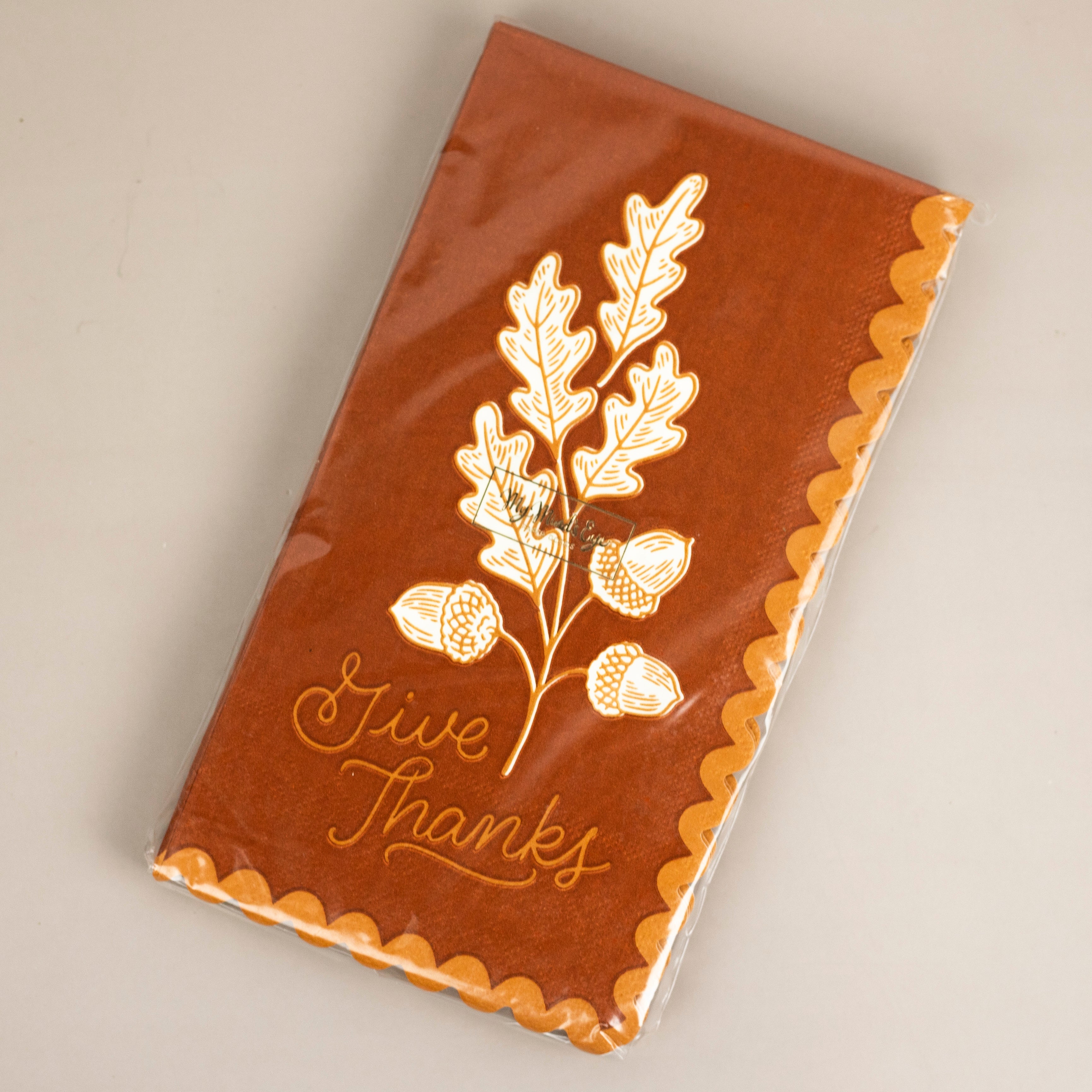 Scalloped Acorn Dinner Napkin