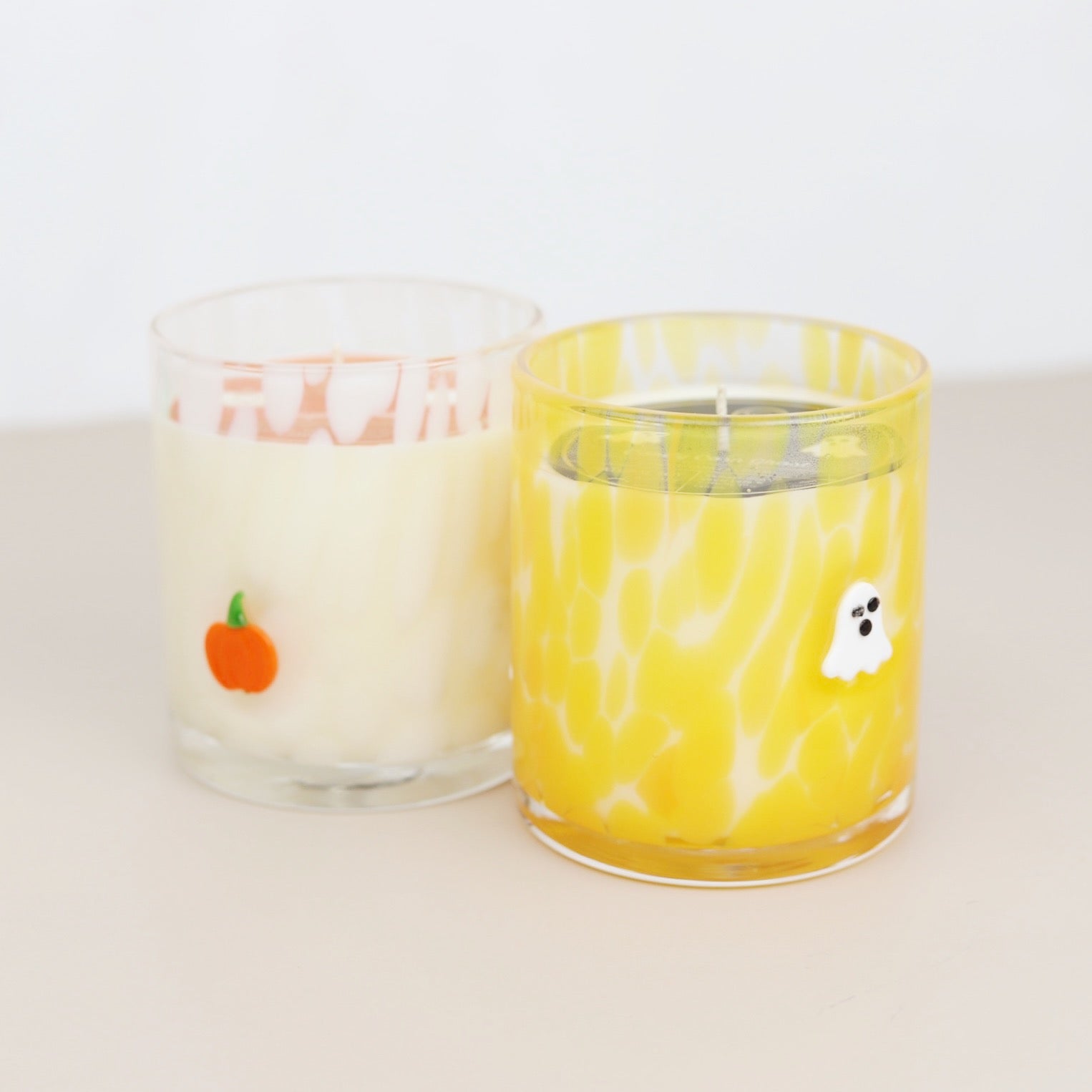 Icon Confetti Candle 12 oz - Candy Corn Ghost
